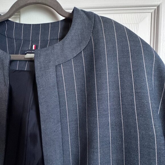 Women's Sz 6 Tommy Hilfiger Gray Pinstripe Open Front Cropped Collarless Blazer - Picture 4 of 10